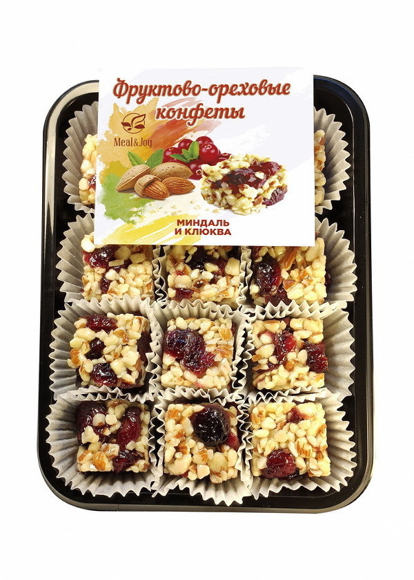 Enjoyment Nut "Миндаль и клюква", конфеты 135 г.